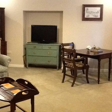 5 High Street Apartment Templecombe ภายนอก รูปภาพ
