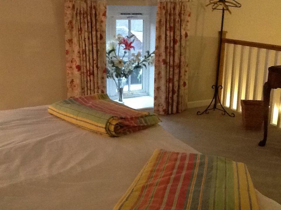 5 High Street Apartment Templecombe ภายนอก รูปภาพ
